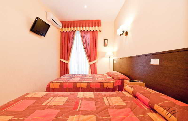 Hostal Las Cortes Мадрид Экстерьер фото